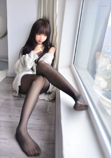 人人爽亚洲美女精品久久久_无广告免费播放高清电影